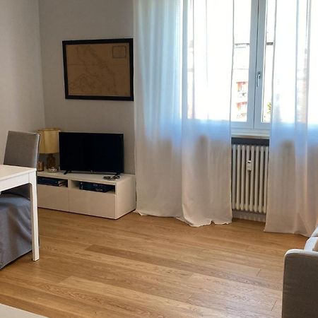 ヴェローナA Casa Di Adeleアパートメント エクステリア 写真
